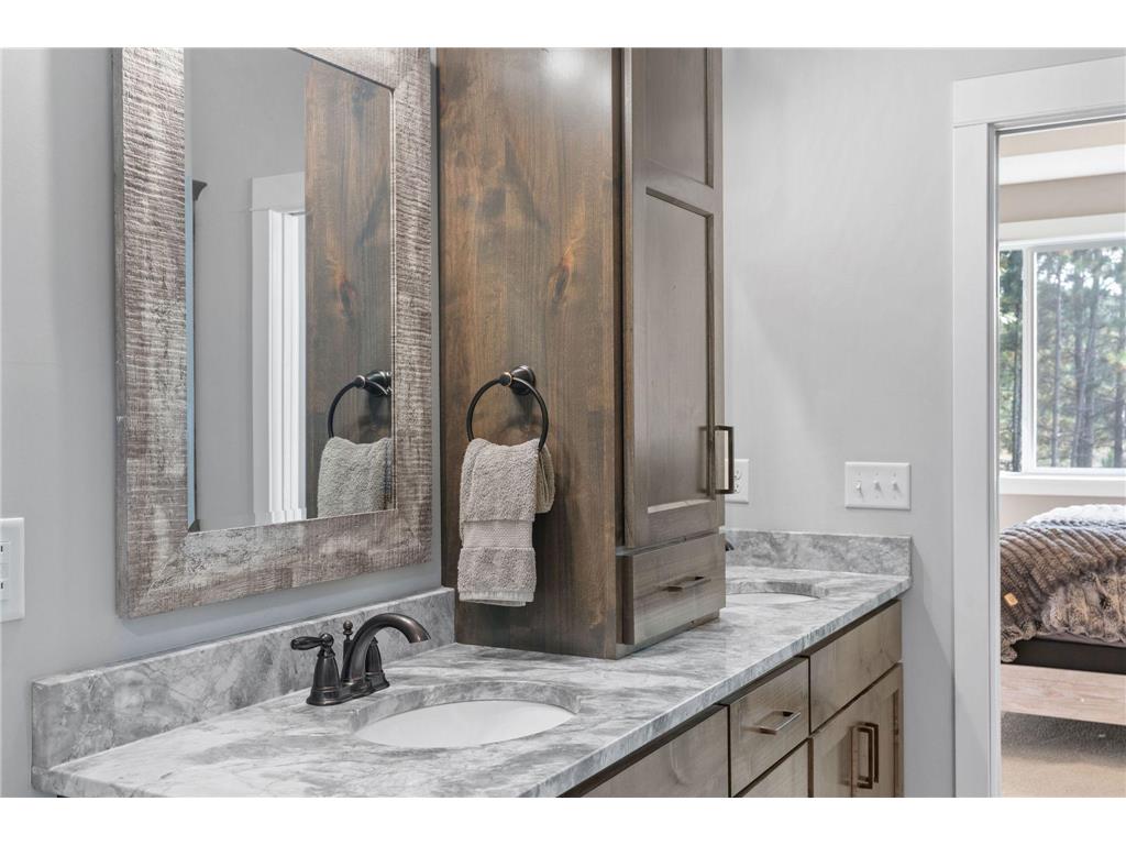 21873 Drake Street NW Oak Grove MN 55011 7018252 image33