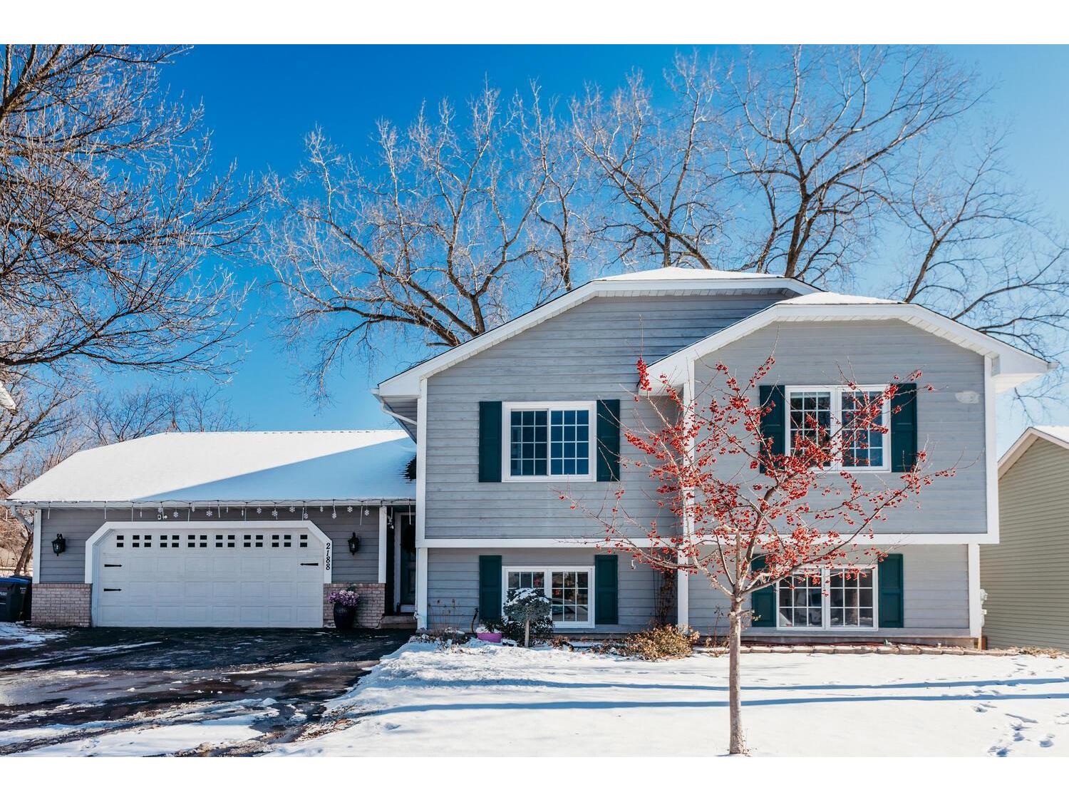 2188 Jennifer Court, North Saint Paul, MN 55109 MLS 6137115 Edina