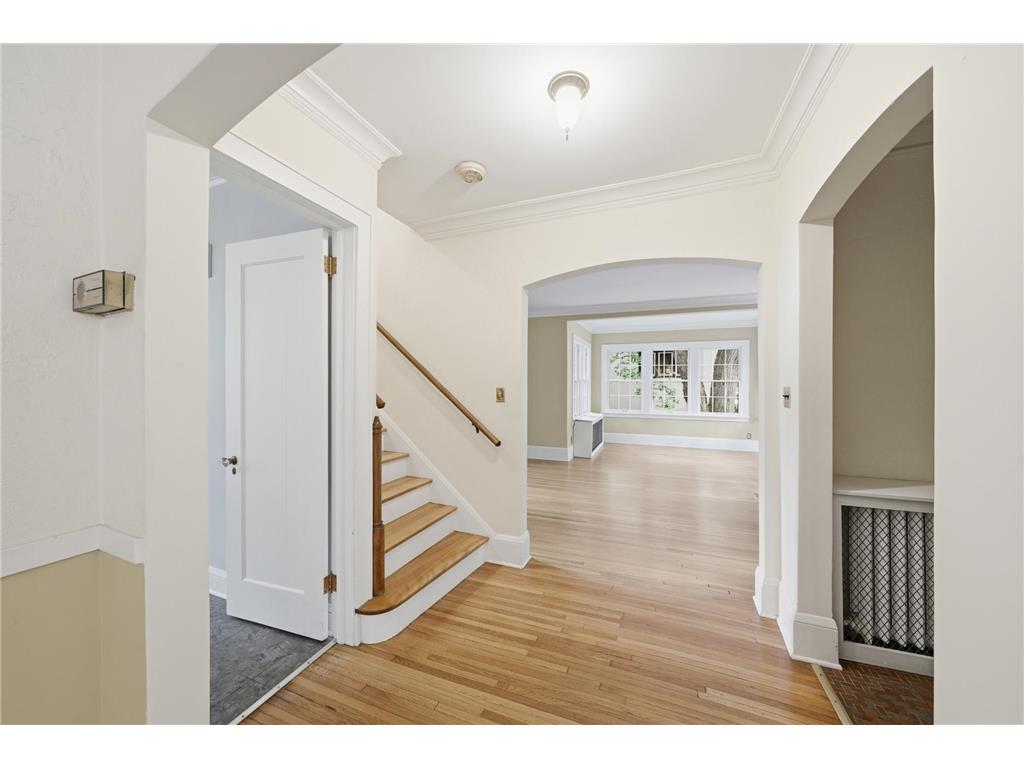 2189 Saint Clair Avenue Saint Paul MN 55105 7059833 image12