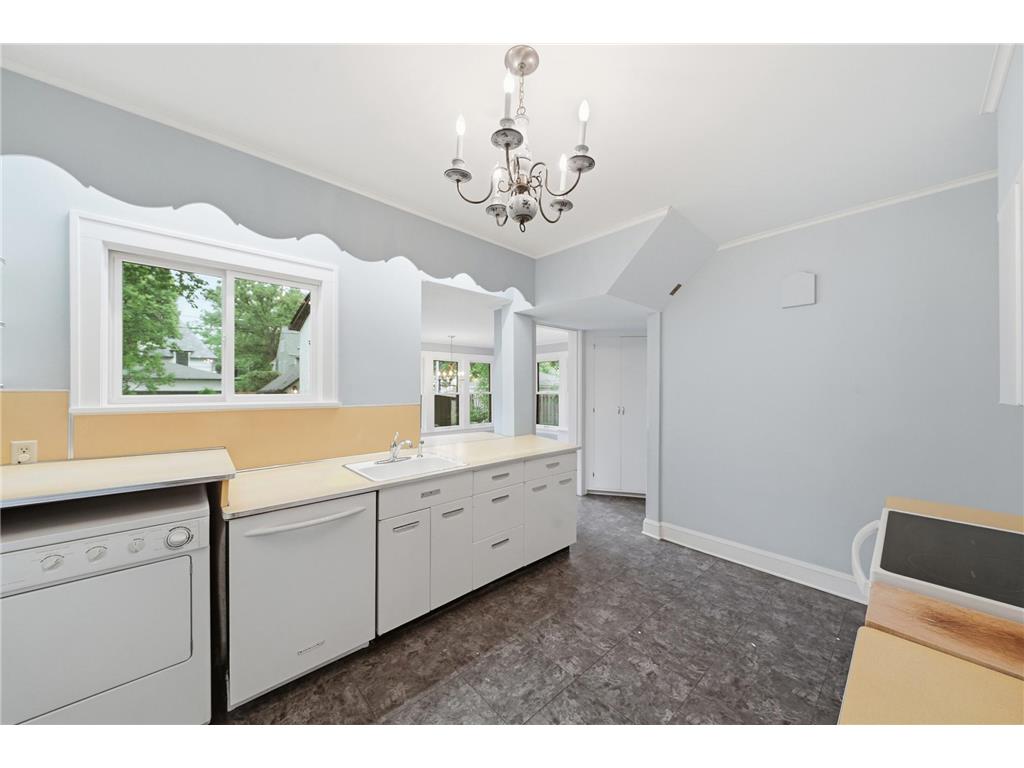 2189 Saint Clair Avenue Saint Paul MN 55105 7059833 image30