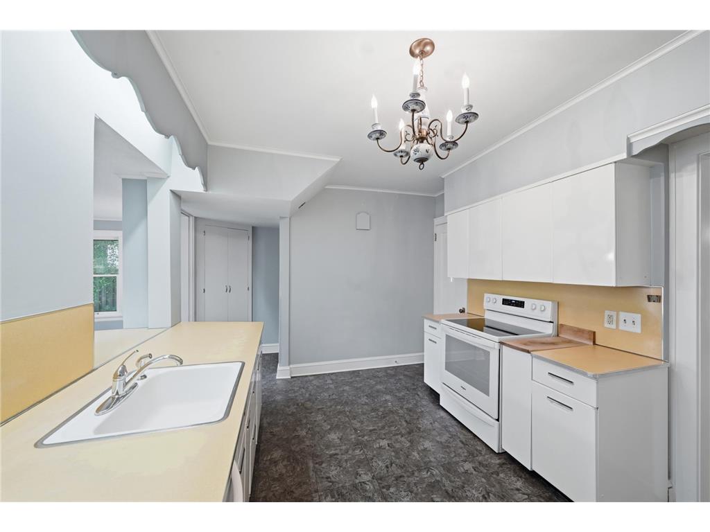 2189 Saint Clair Avenue Saint Paul MN 55105 7059833 image31