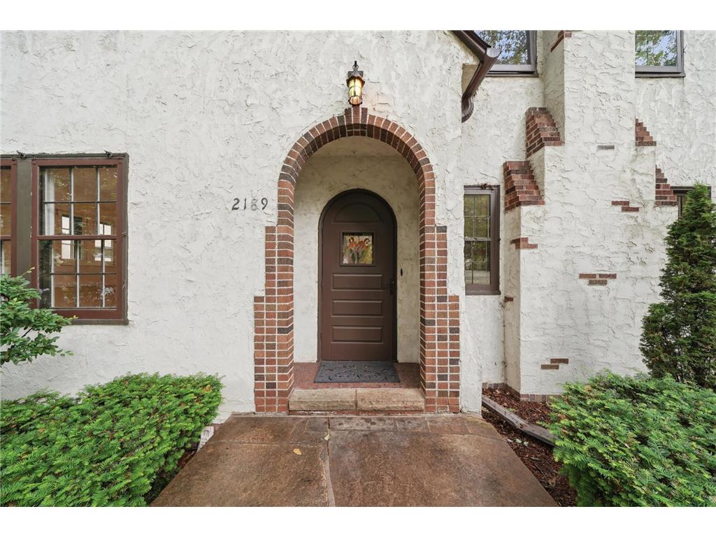 2189 Saint Clair Avenue Saint Paul MN 55105 7059833 image5