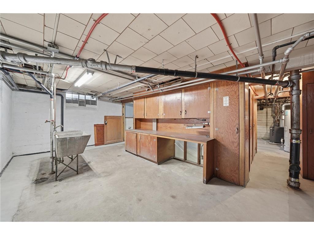 2189 Saint Clair Avenue Saint Paul MN 55105 7059833 image70