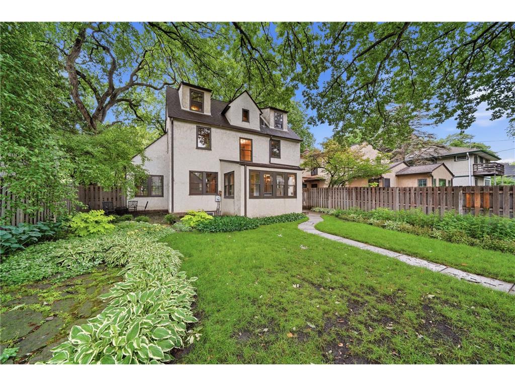 2189 Saint Clair Avenue Saint Paul MN 55105 7059833 image77