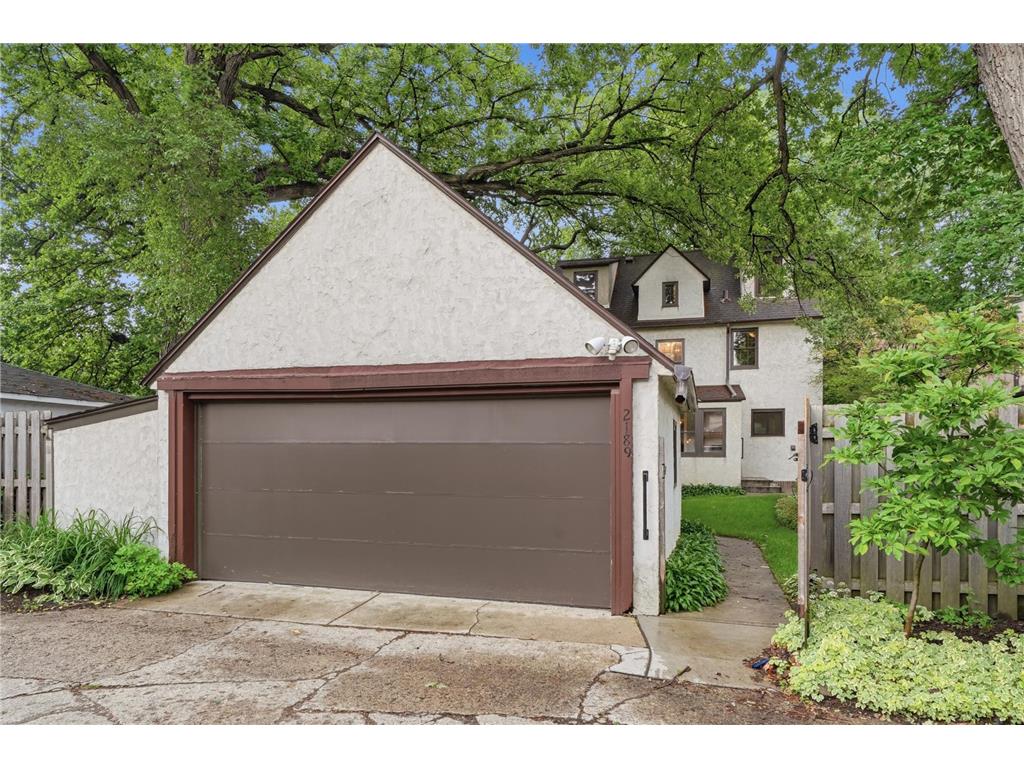 2189 Saint Clair Avenue Saint Paul MN 55105 7059833 image85