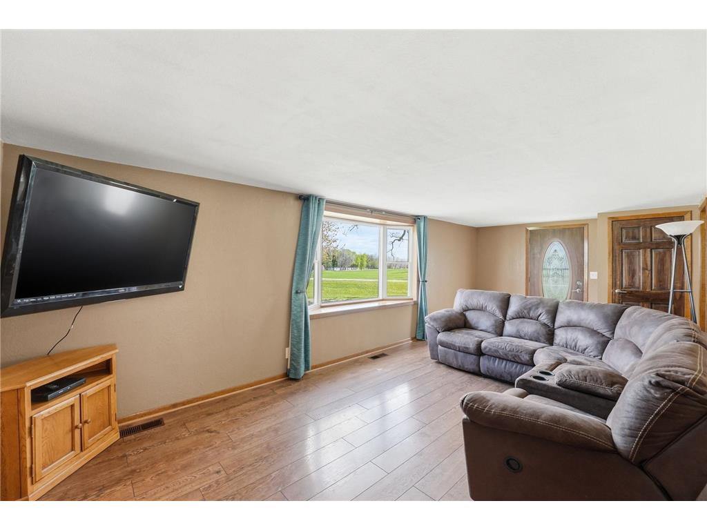 21898 52nd Street NE Burbank Twp MN 56273 7069336 image16