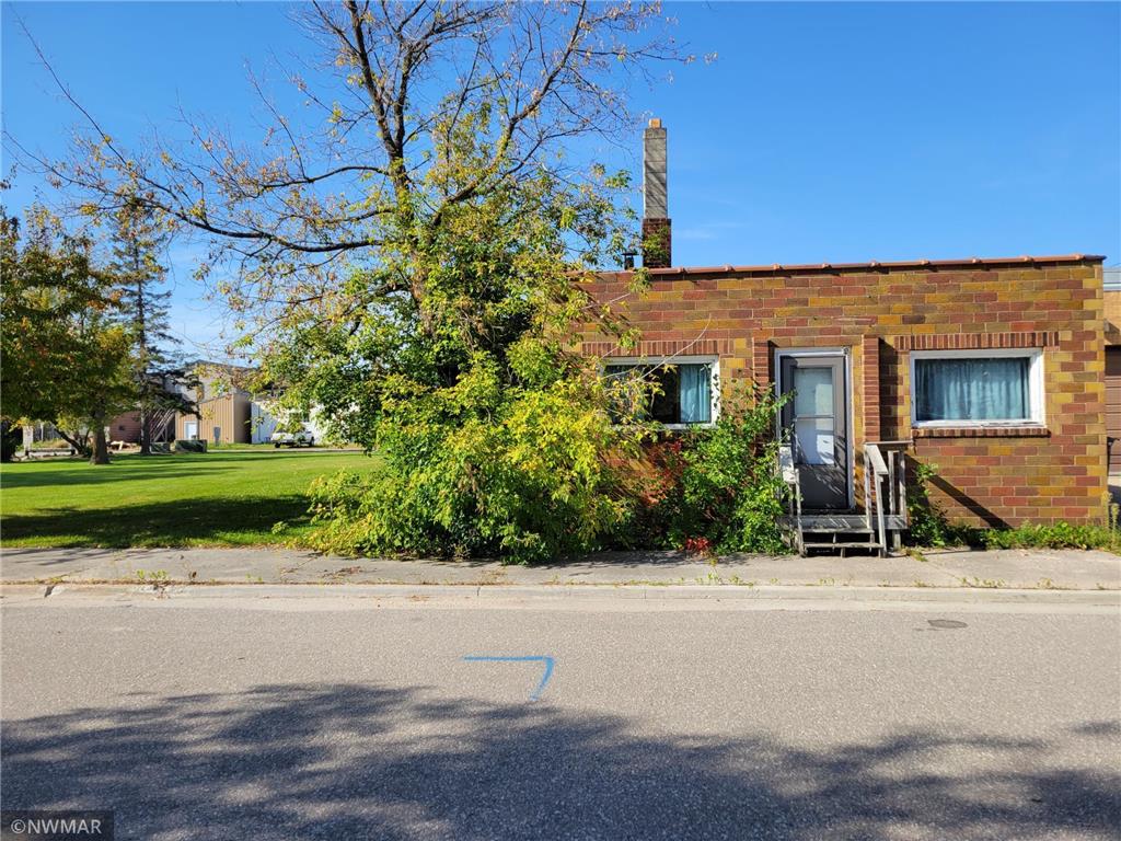 219 1st Avenue NE, Baudette, MN, 56623 MLS 6266926 Edina Realty
