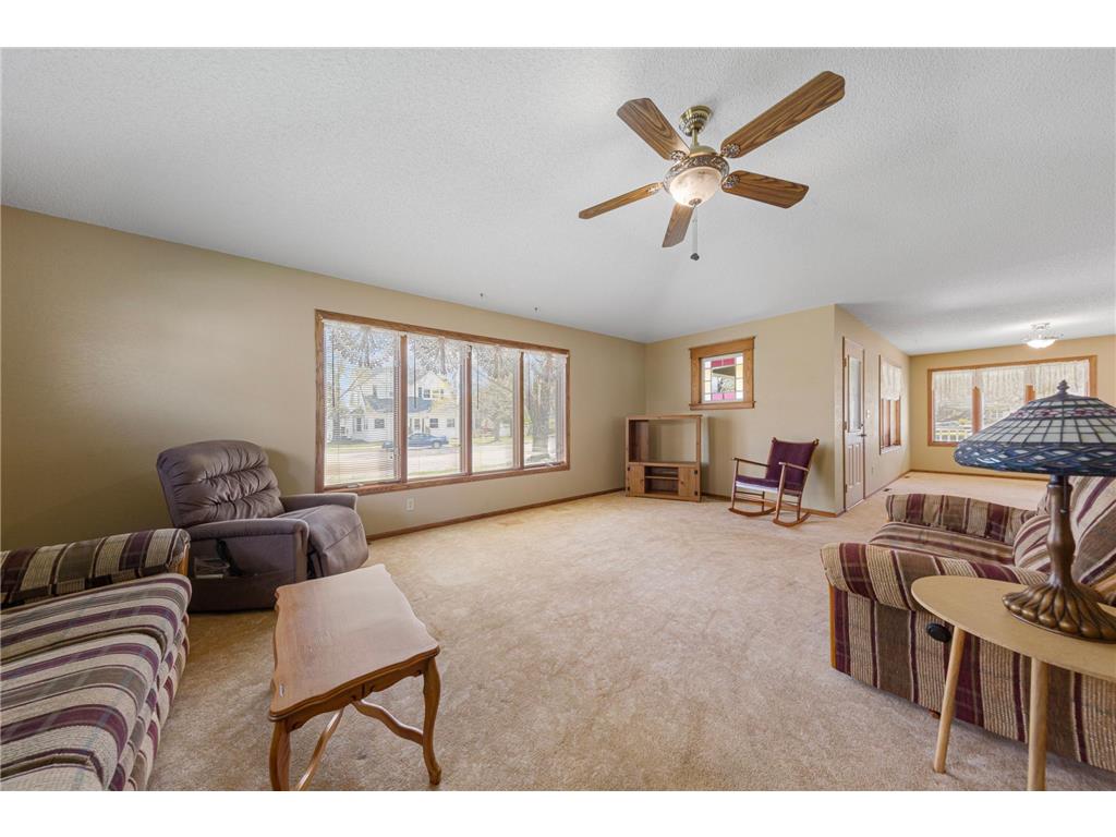 219 1st Street NW New Richland MN 56072 7054287 image24