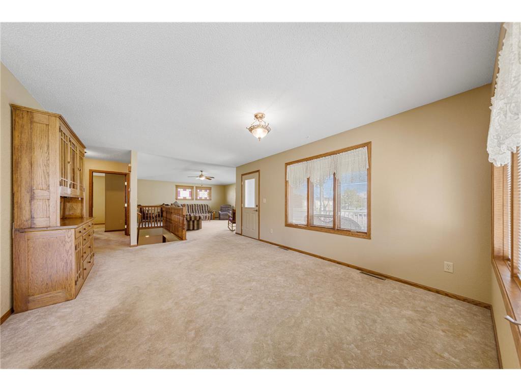 219 1st Street NW New Richland MN 56072 7054287 image28