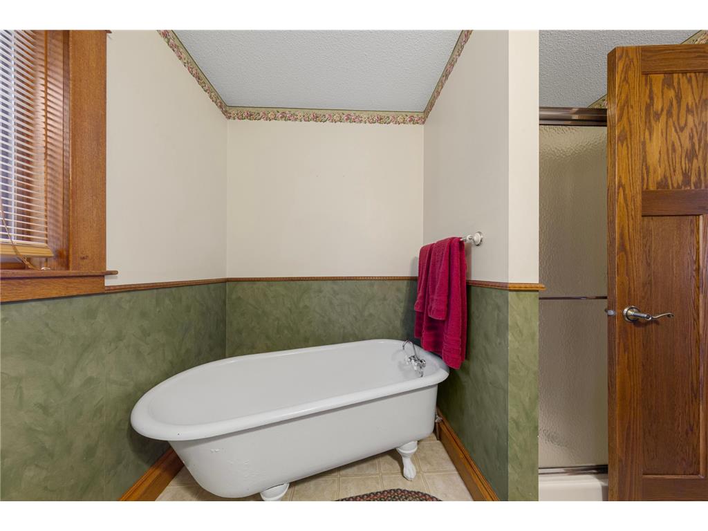 219 1st Street NW New Richland MN 56072 7054287 image33