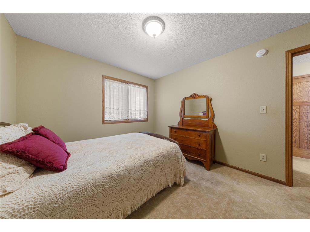 219 1st Street NW New Richland MN 56072 7054287 image35