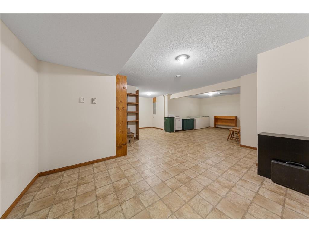 219 1st Street NW New Richland MN 56072 7054287 image43