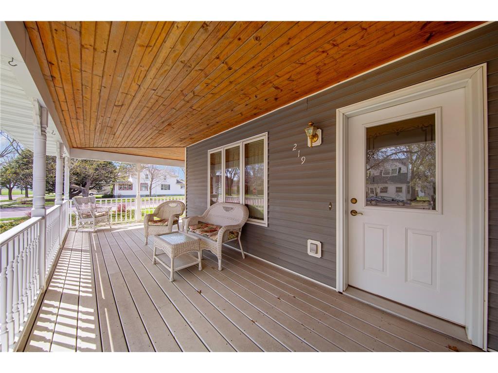 219 1st Street NW New Richland MN 56072 7054287 image5