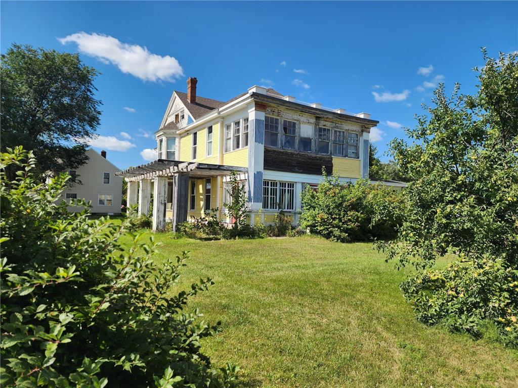 219 2nd Street SW Wadena MN 56482 6778540 image1