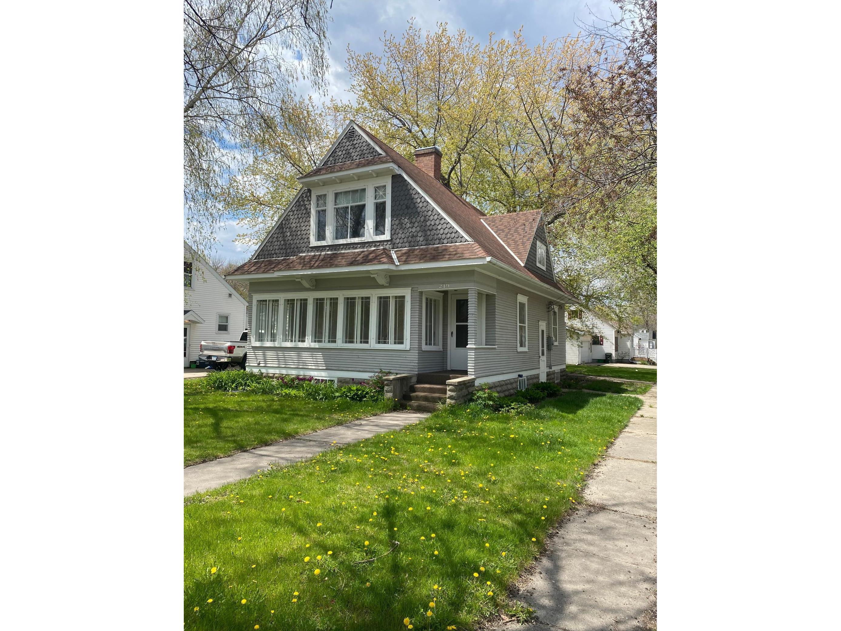 219 3rd Avenue NE, Clara City, MN 56222 MLS 5757388 Edina Realty