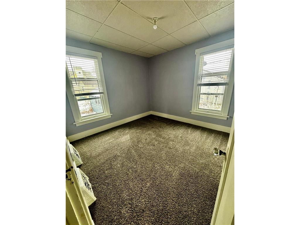 219 3rd Avenue SW Pipestone MN 56164 6822454 image5