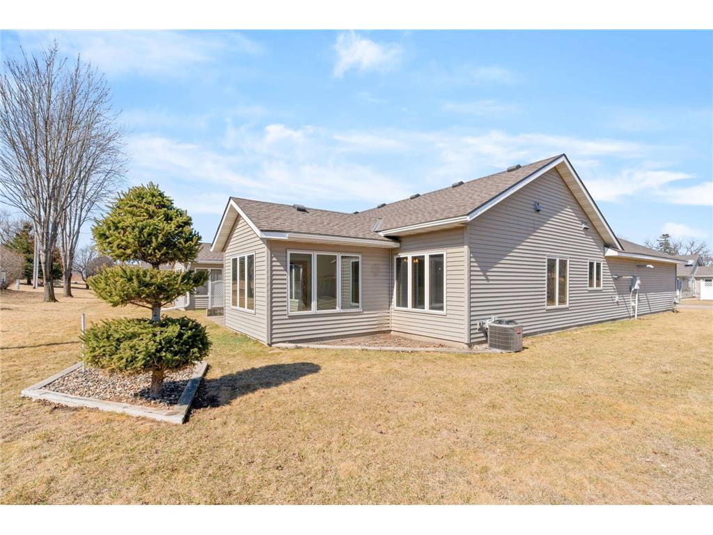 219 5th Street Kenyon MN 55946 6691474 image1