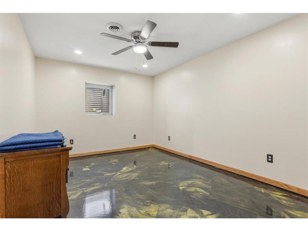 219 5th Street SE Madelia MN 56062 7108420 image27