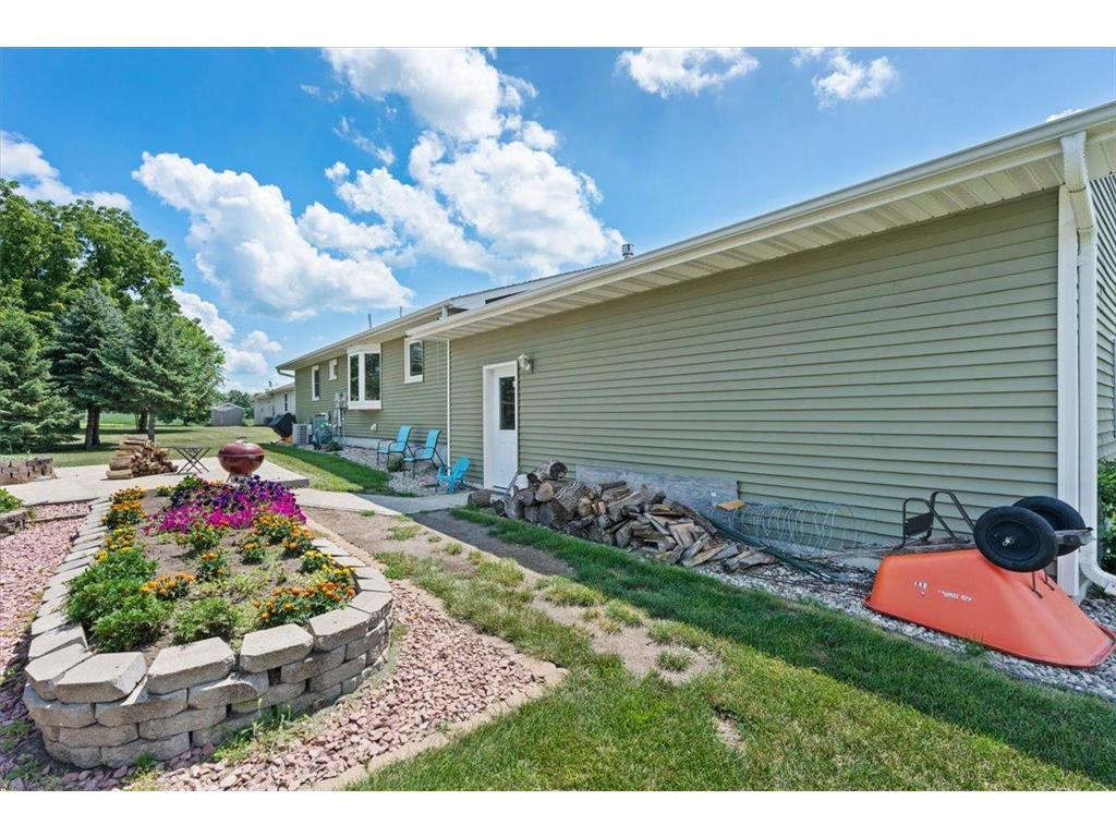 219 5th Street SE Madelia MN 56062 7108420 image38