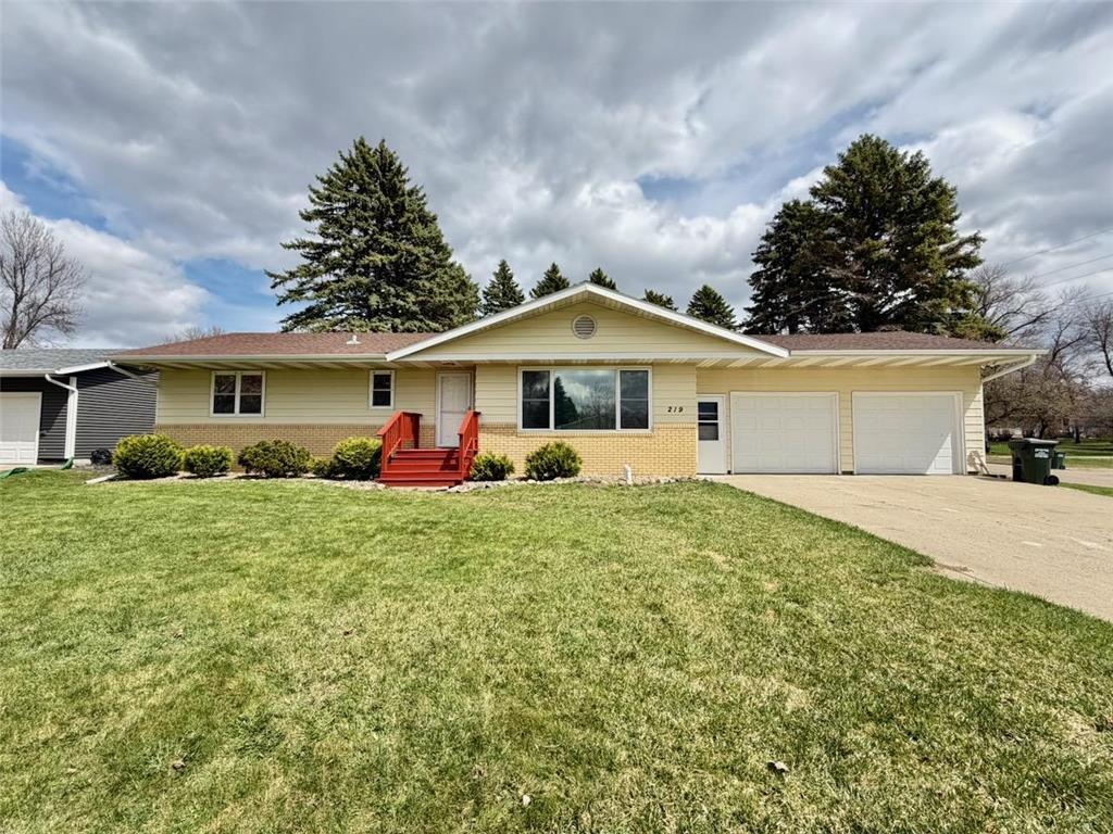 219 9th Avenue SE Elbow Lake MN 56531 7064305 image2