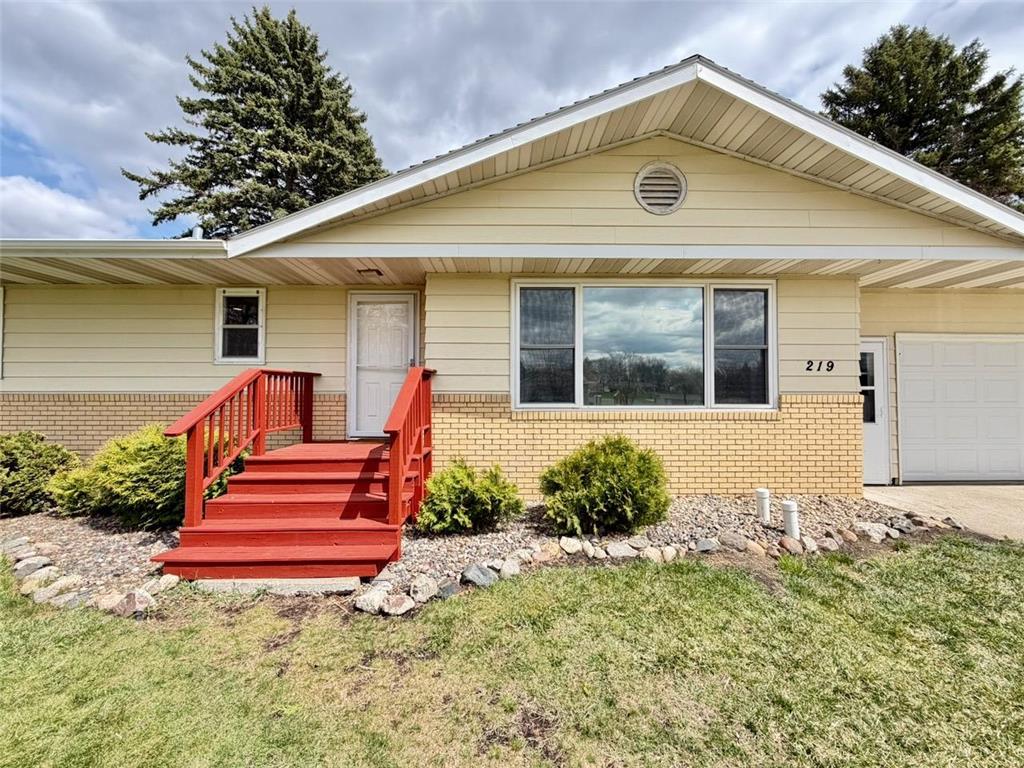 219 9th Avenue SE Elbow Lake MN 56531 7064305 image3