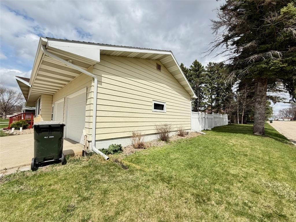 219 9th Avenue SE Elbow Lake MN 56531 7064305 image33