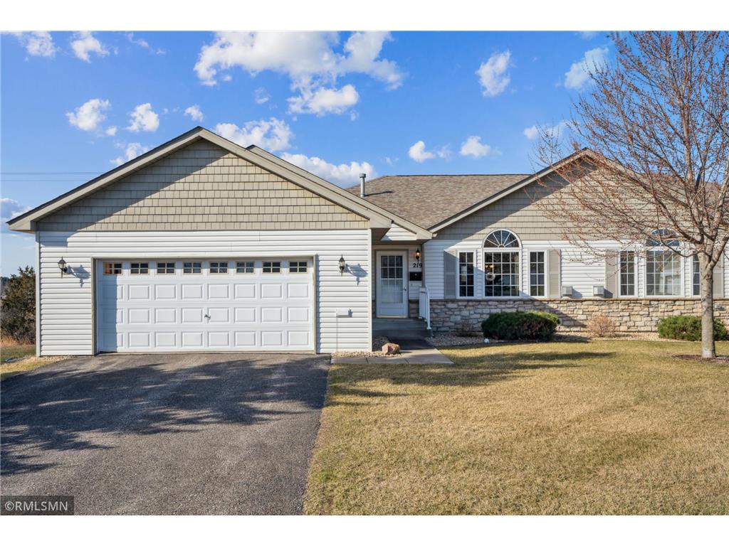 219 Bluff Drive Somerset WI 54025 6697247 image1