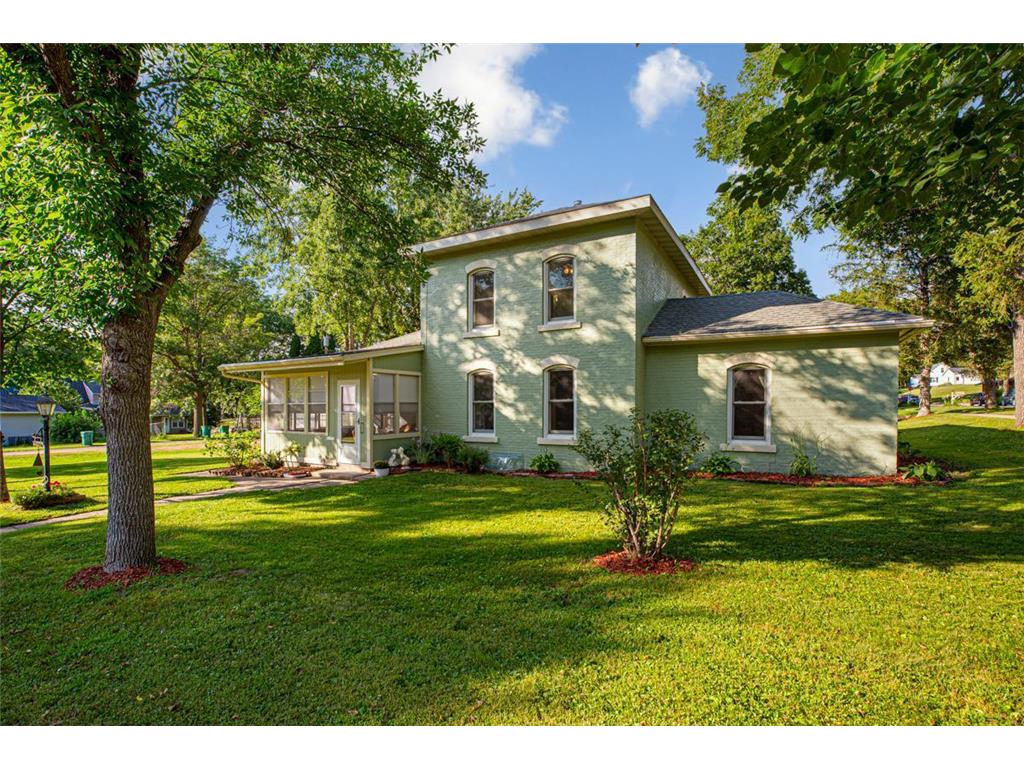 219 Davis Street Le Sueur MN 56058 7032153 image1