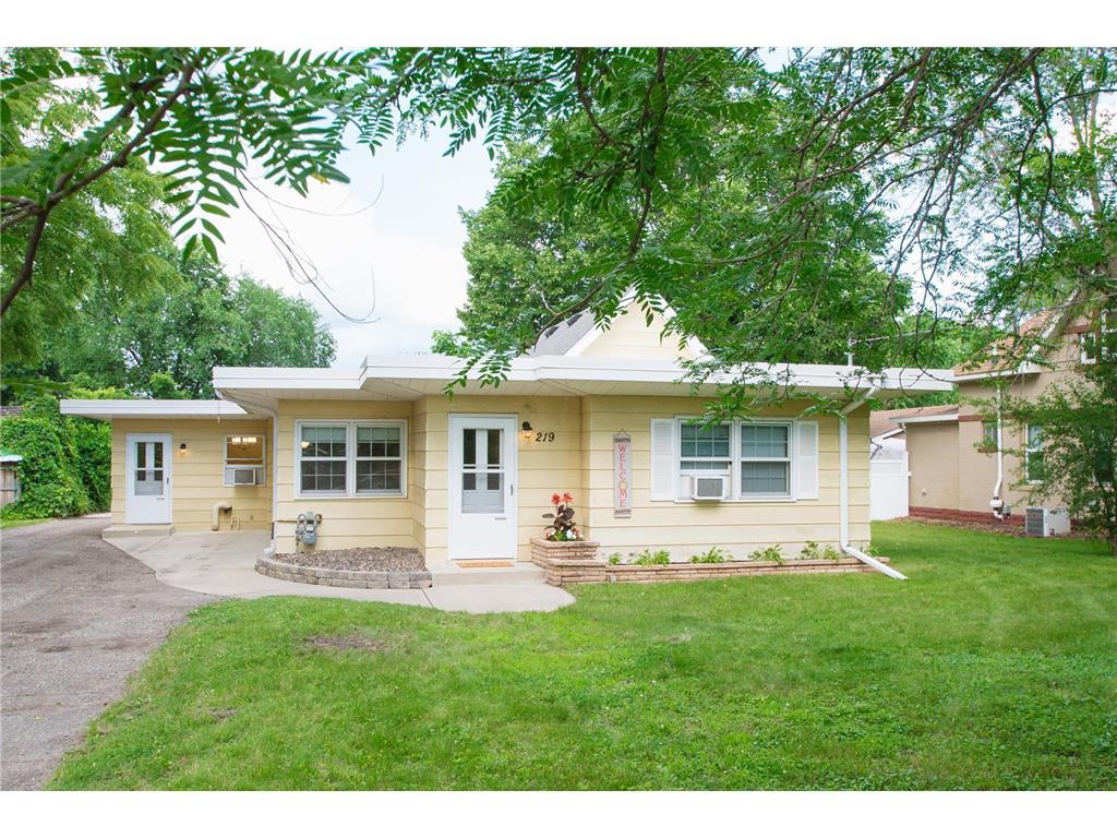 219 E 4th Street Monticello MN 55362 6562490 image1