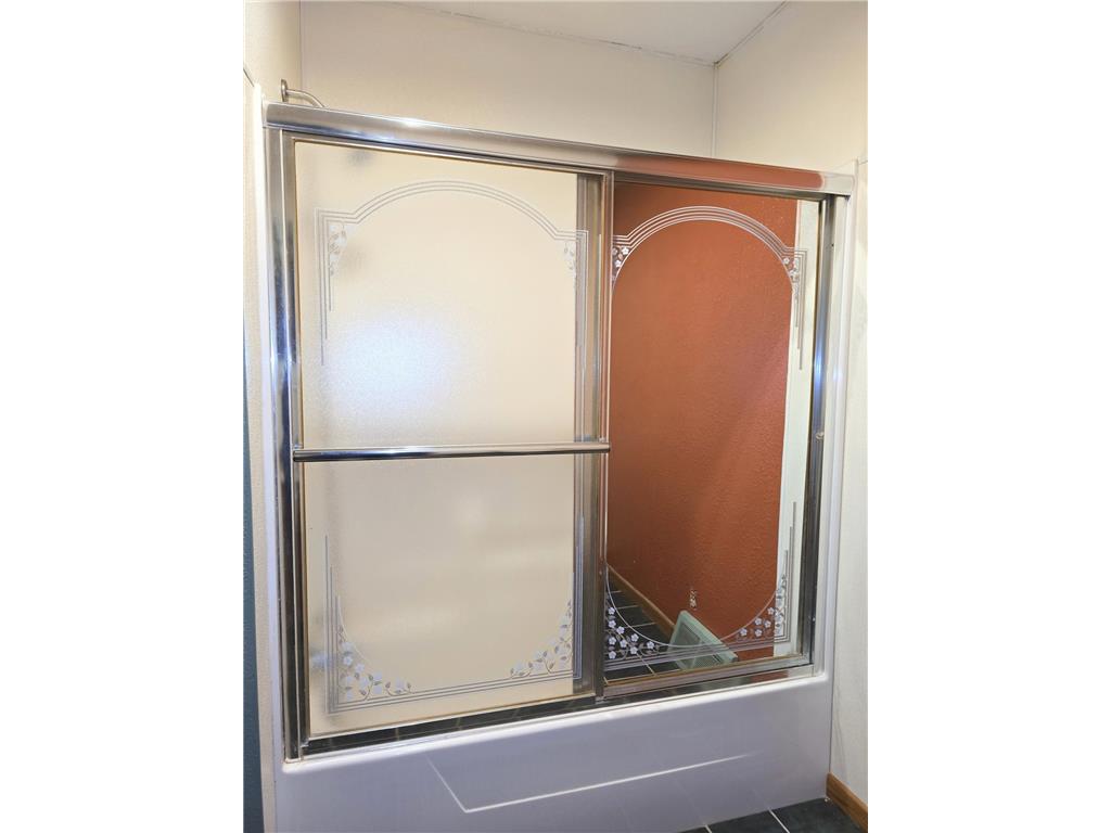 219 Fairmont Avenue Sherburn MN 56171 6811063 image12