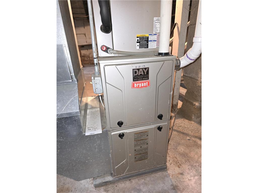 219 Fairmont Avenue Sherburn MN 56171 6811063 image18