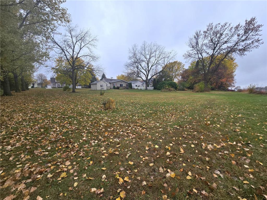 219 Fairmont Avenue Sherburn MN 56171 6811063 image28