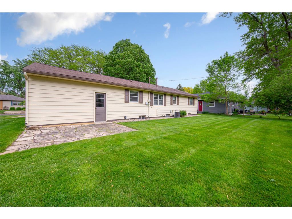 219 Floral Avenue Mankato MN 56001 7087266 image33