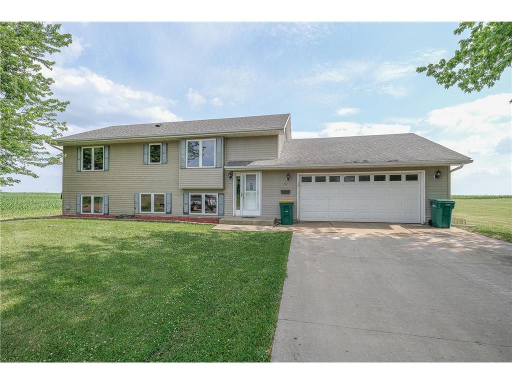 219 Holly Lane Janesville MN 56048 6387710 image1