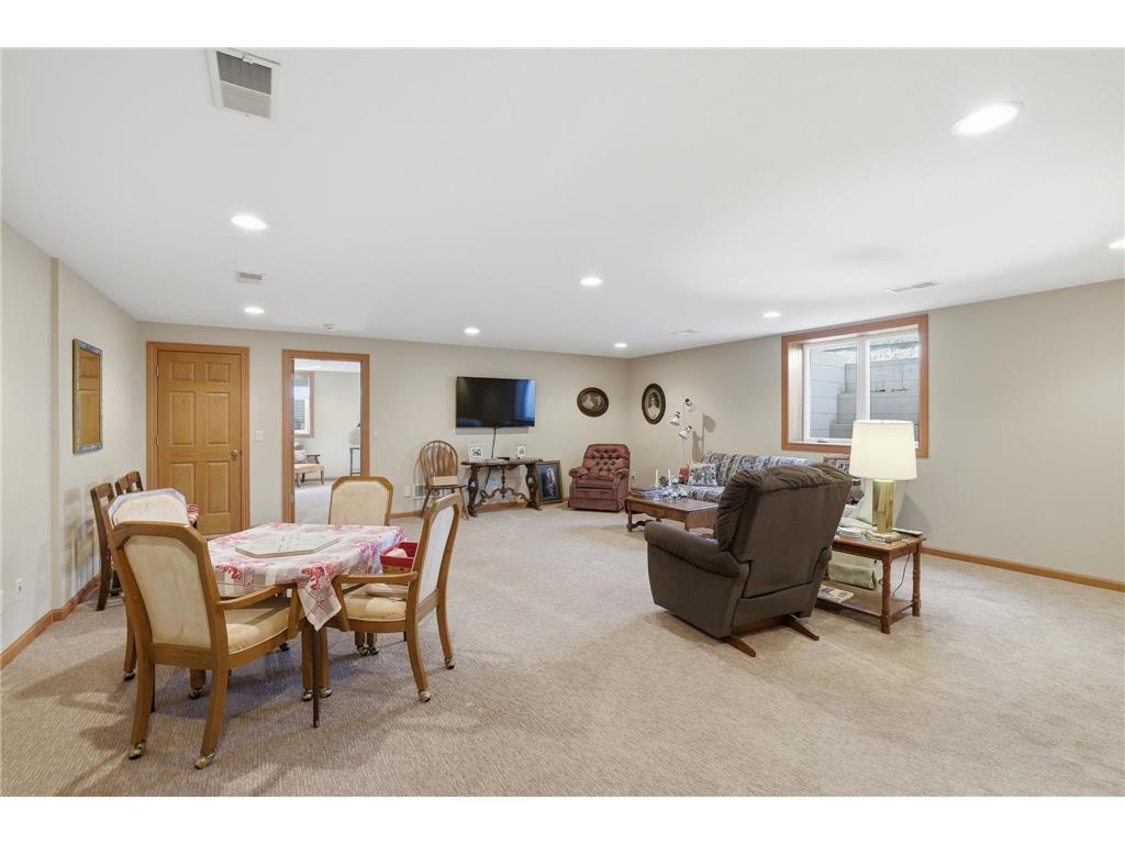 219 Main Street E Clarks Grove MN 56016 7044845 image22