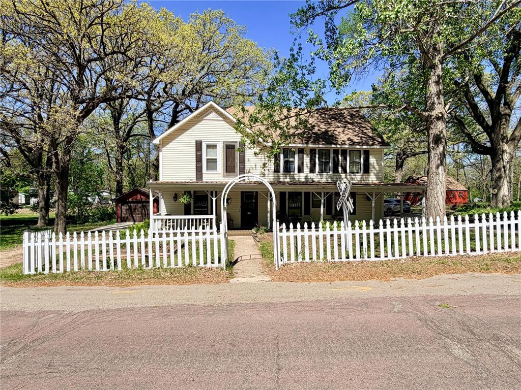 219 Moore Street Jackson MN 56143 7072439 image3