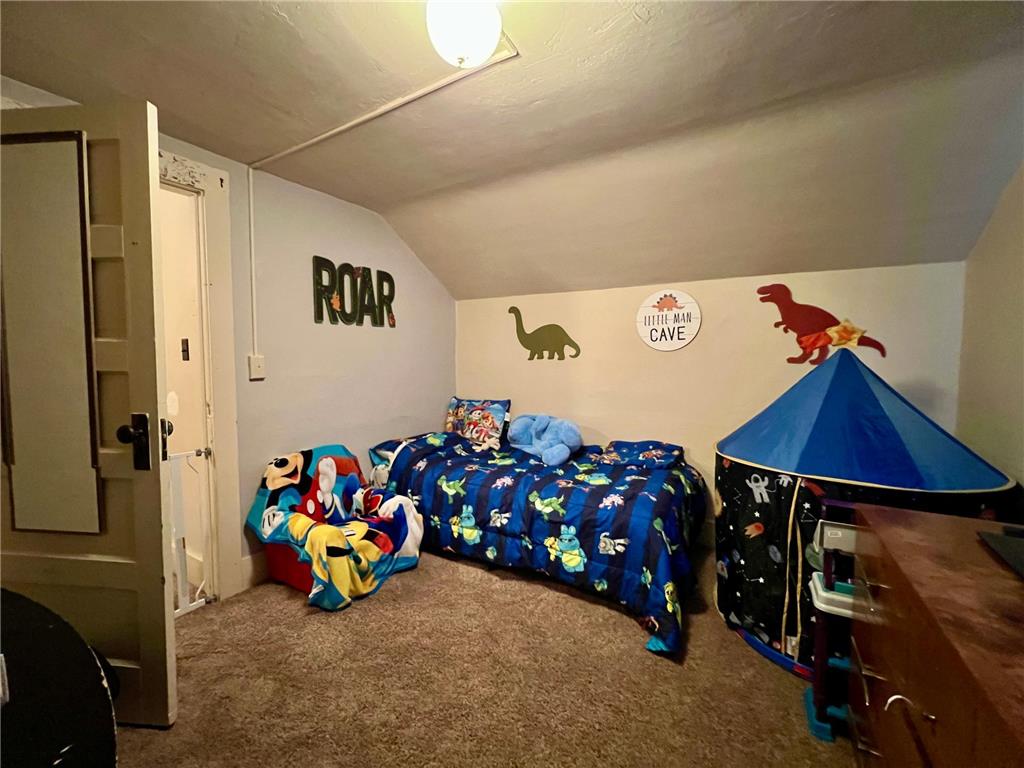219 N Grant Street Milbank SD 57252 7057600 image15