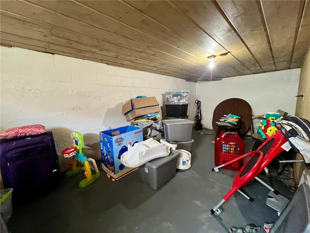 219 N Grant Street Milbank SD 57252 7057600 image17