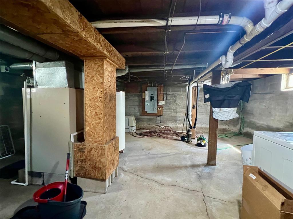 219 N Grant Street Milbank SD 57252 7057600 image18