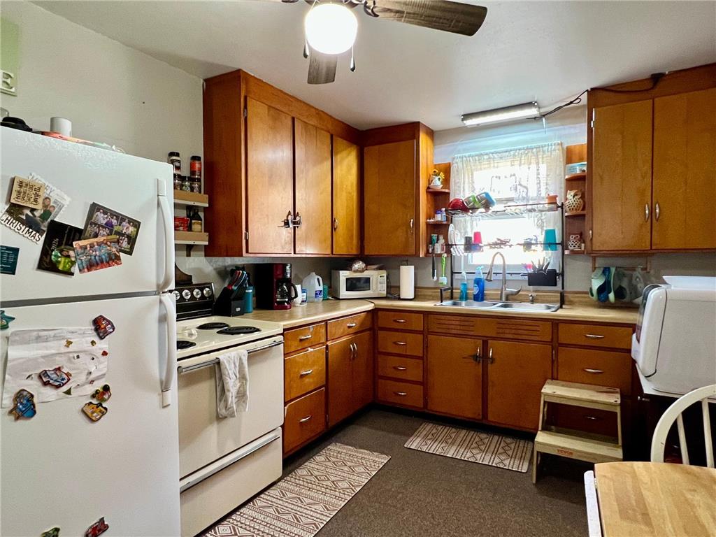 219 N Grant Street Milbank SD 57252 7057600 image4