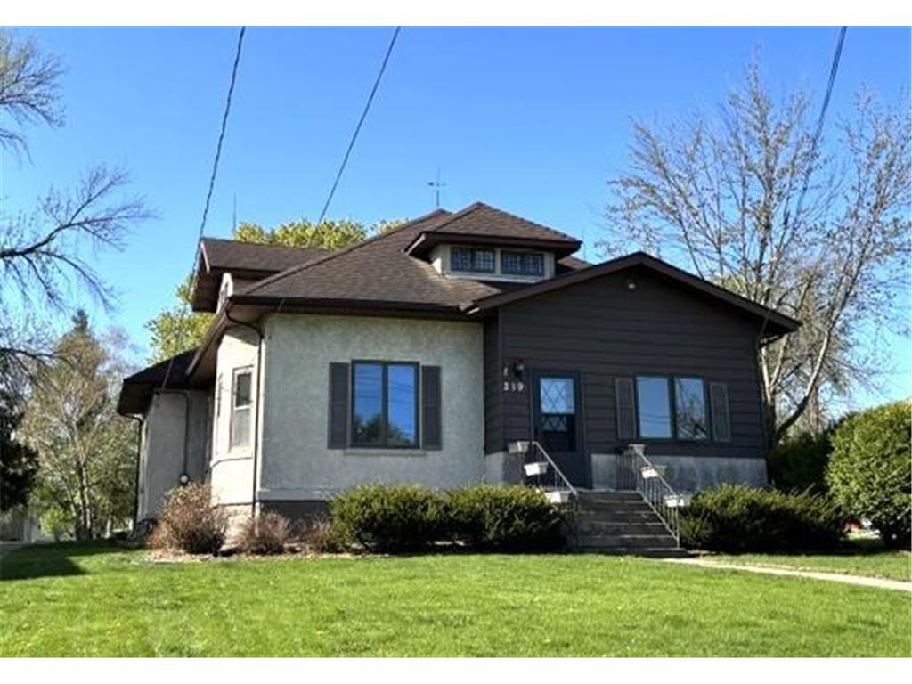 219 Park Place W Norwood Young America MN 55368 7030775 image1