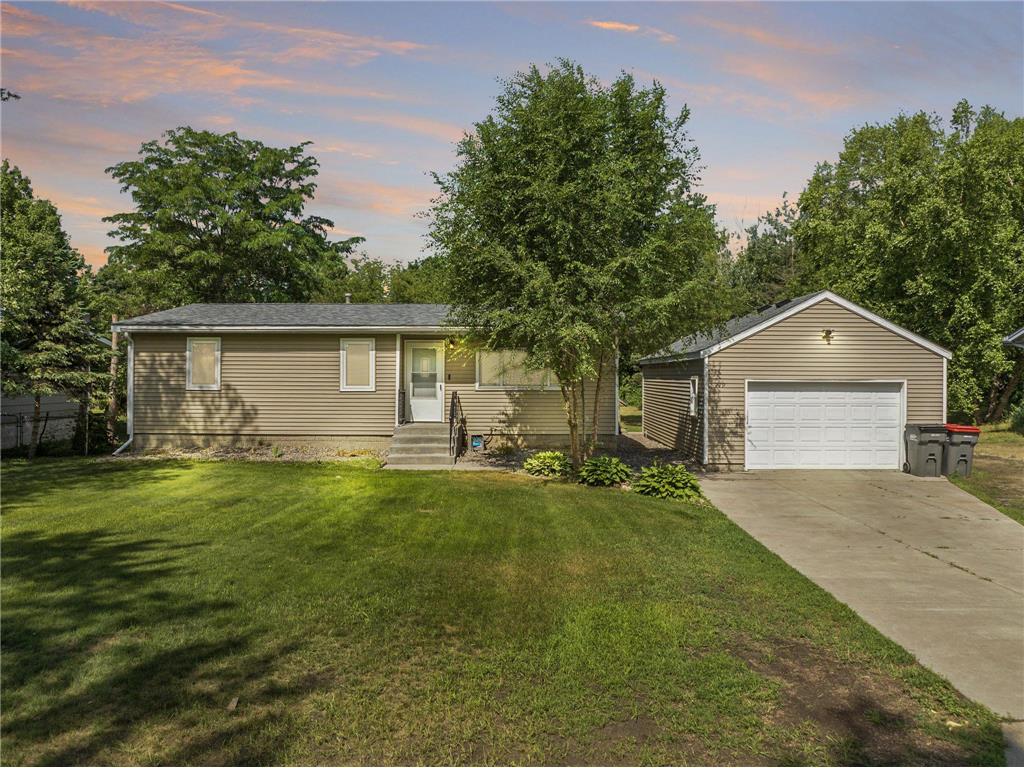 219 Richard Avenue SE Isanti MN 55040 6393558 image1