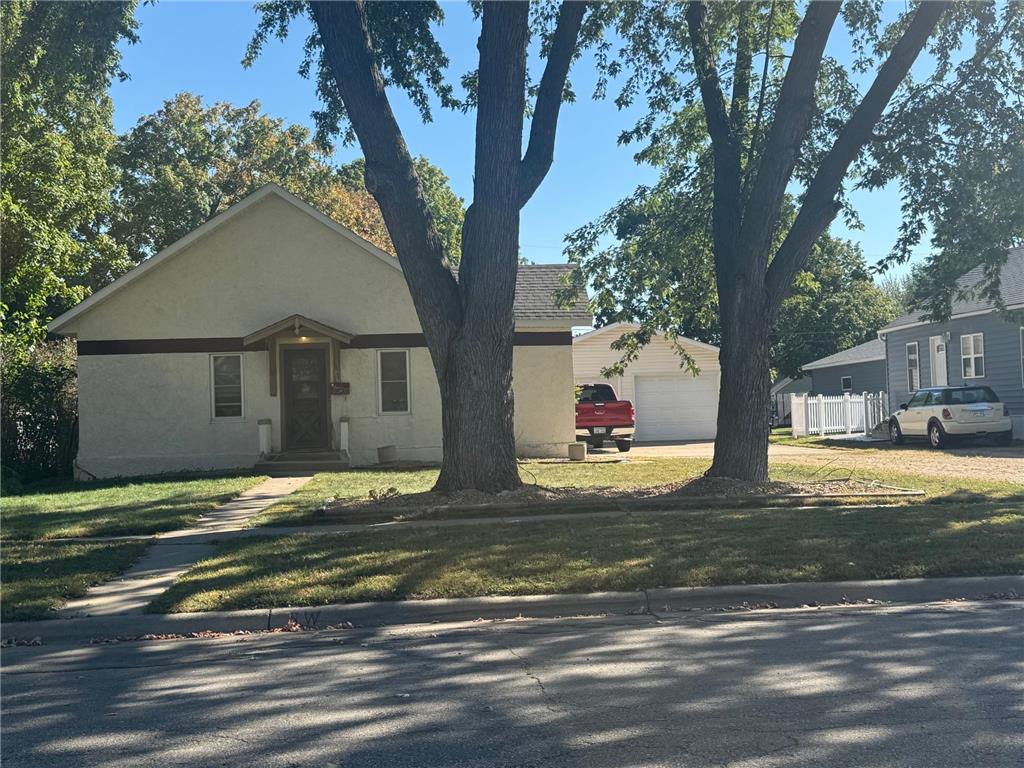 219 S Cedar Street Belle Plaine MN 56011 6793490 image1