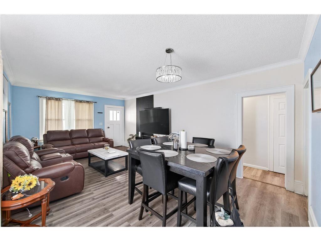 219 Winona Street W West Saint Paul MN 55118 7013739 image10