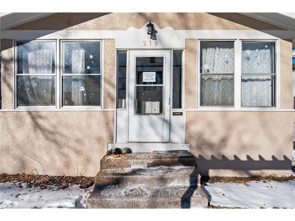 219 Winona Street W West Saint Paul MN 55118 7013739 image4