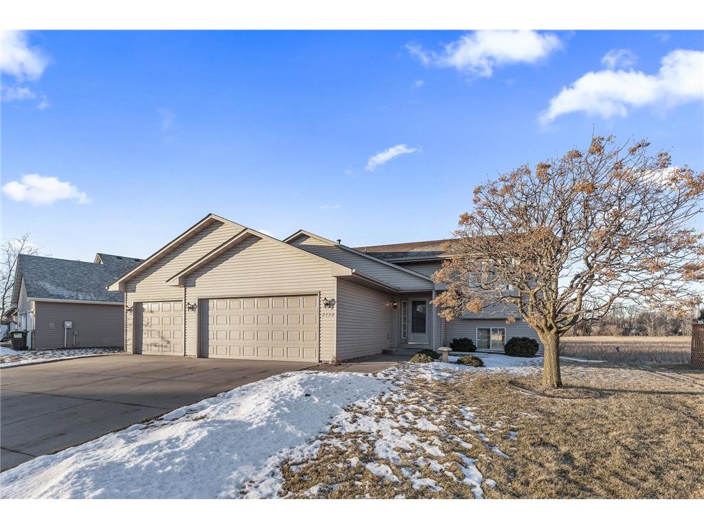 2190 Grafton Avenue N Oakdale MN 55128 6651003 image1