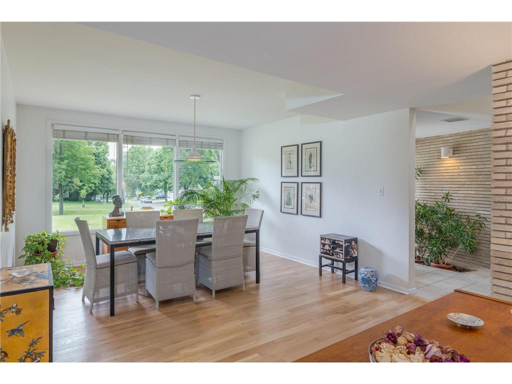 2191 Edgcumbe Road Saint Paul MN 55116 7090362 image12