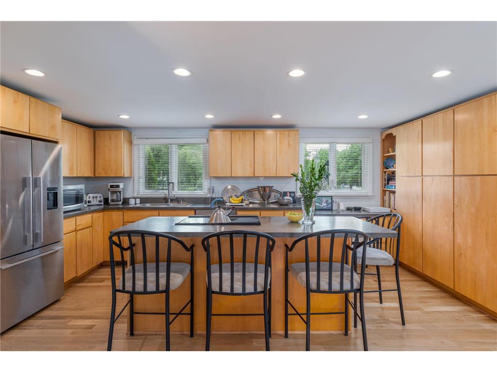2191 Edgcumbe Road Saint Paul MN 55116 7090362 image19