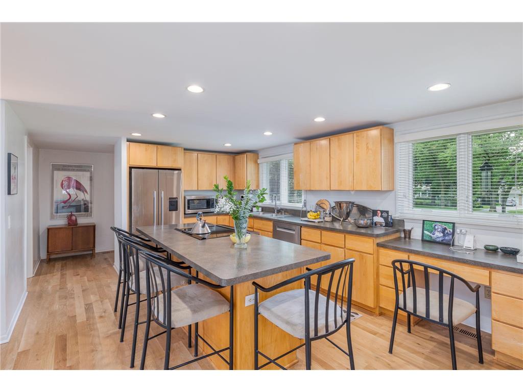 2191 Edgcumbe Road Saint Paul MN 55116 7090362 image20