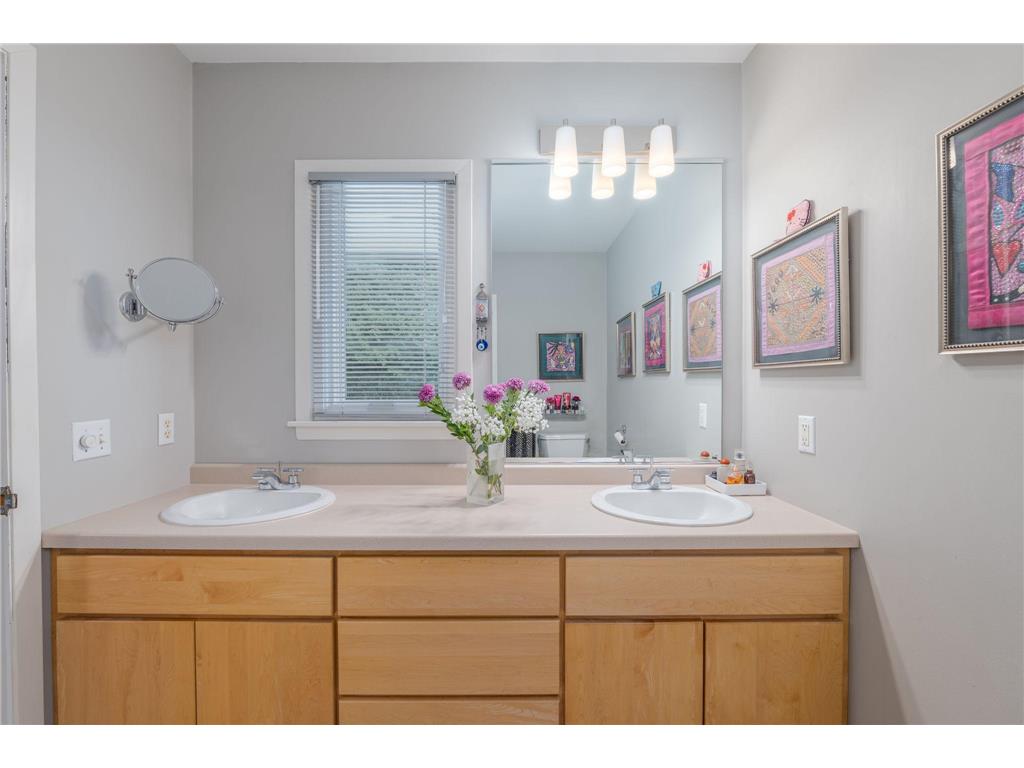 2191 Edgcumbe Road Saint Paul MN 55116 7090362 image28
